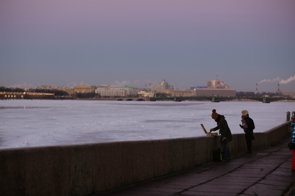 5 razones para viajar a San Petersburgo en invierno. Río Neva.