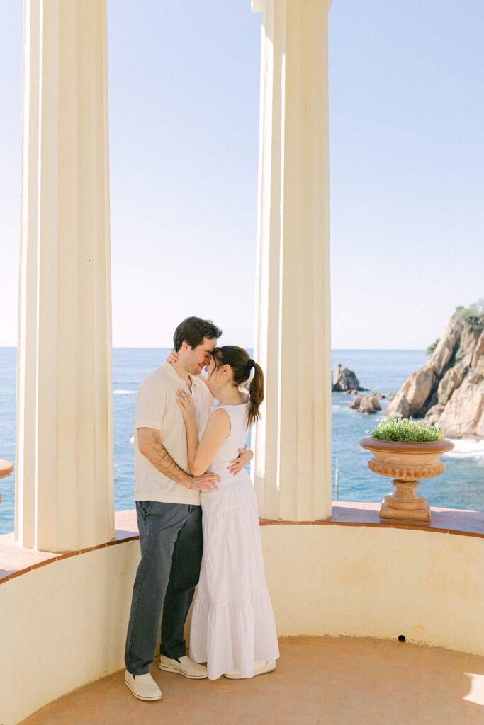 Young couple enjoying the moment after marriage proposal at MArimurtra Botanical Garden | Costa Brava Surprise Marriage Proposal